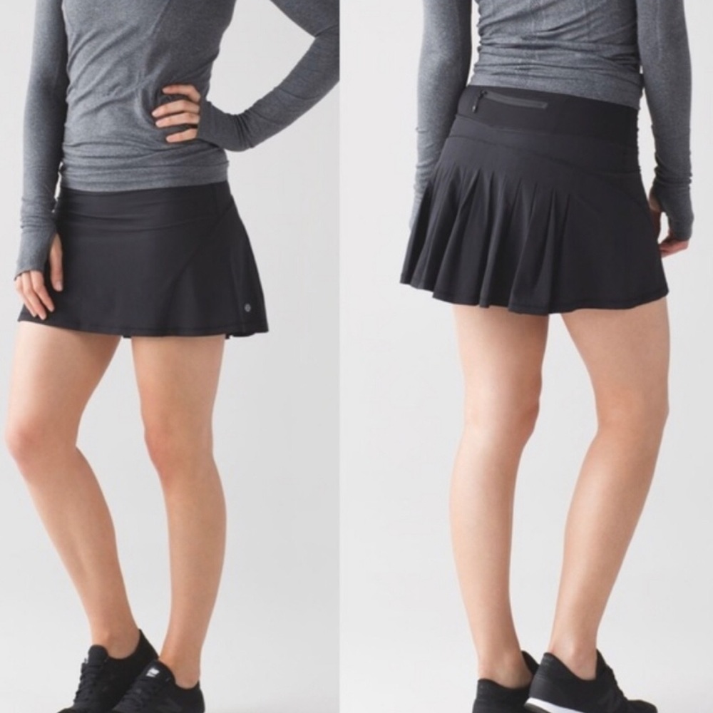 Lululemon Circuit Breaker Skirt 6 black tennis